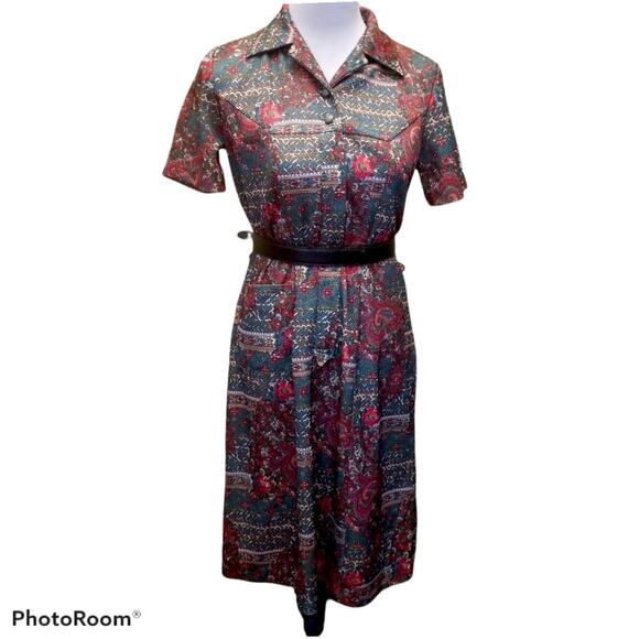 Vintage 70's Daisy and Paisley Day  Dress - Picture 3 of 5